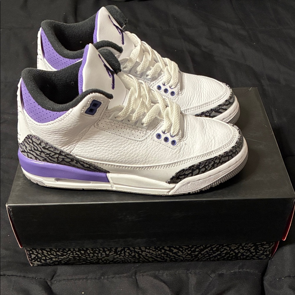 🎀 Jordan retro 3/ Dark Iris 🎀